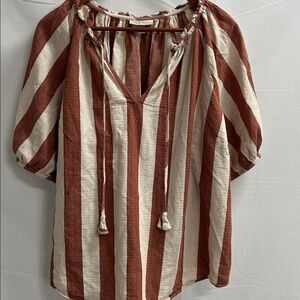 Knox Rose puffy relaxed fit sienna and cream Top